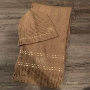 NWOT Michael Kors scarf and beanie set